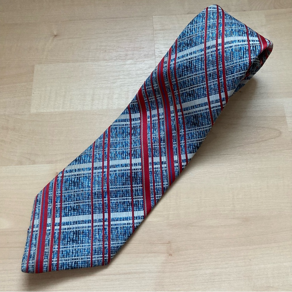 Trevira Vintage 100% Polyester Tie